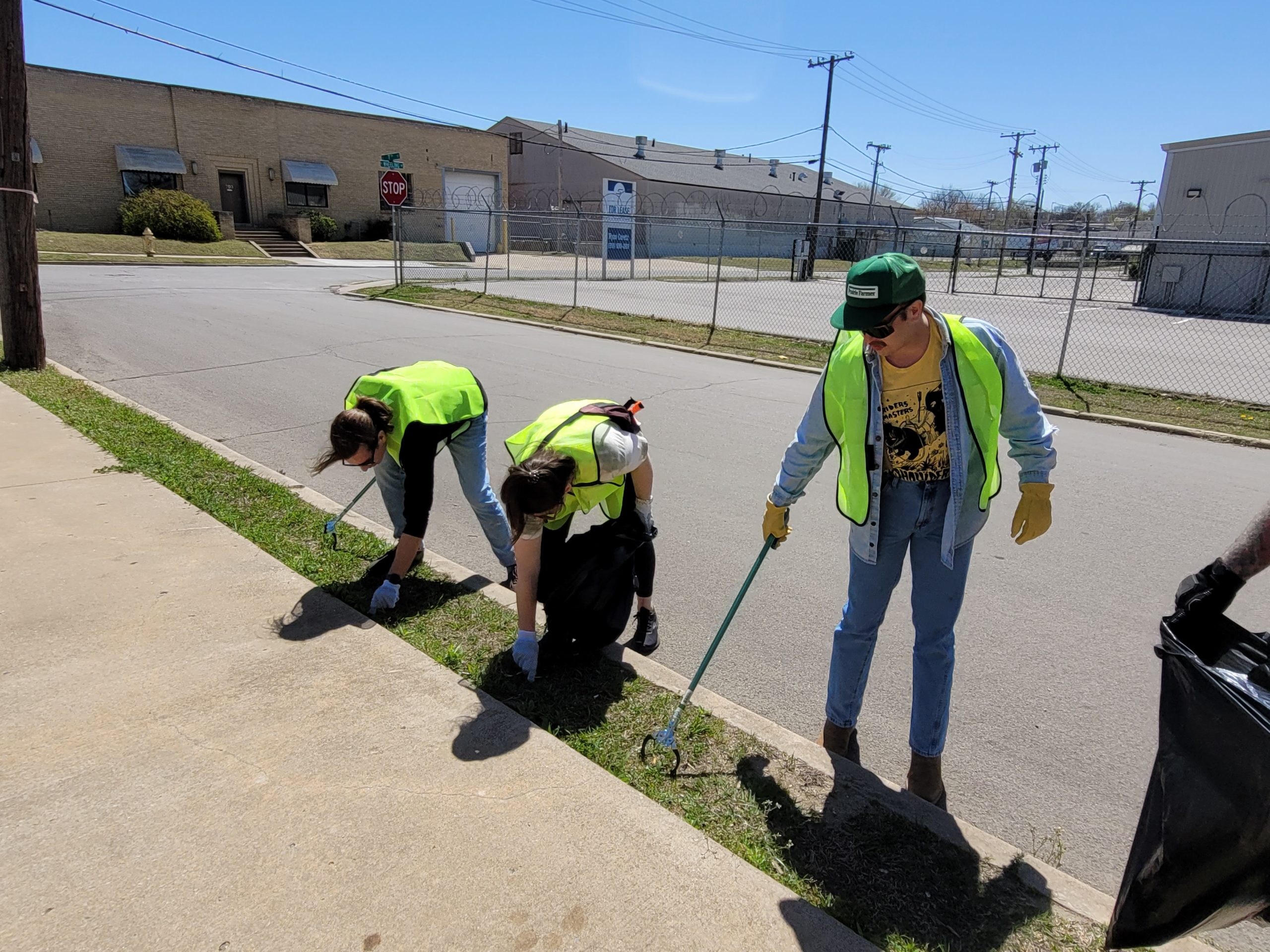 Kendall Whittier Main Street & Kendall Whittier Improvement District seeks volunteers for Community Day Clean-up April 6, 2024
